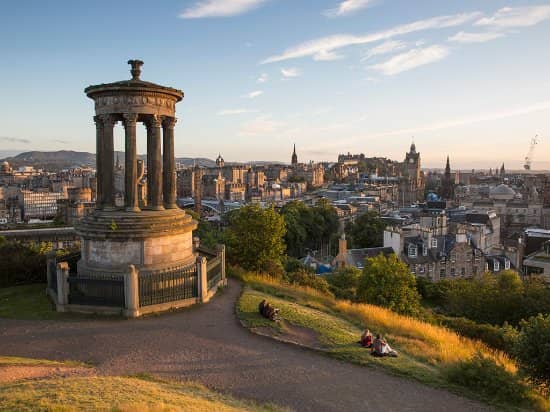 edinburgh-from-calton-1.jpg